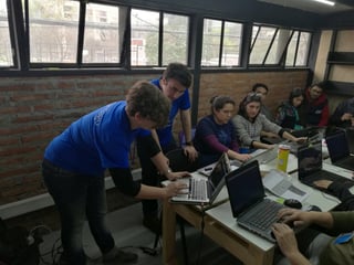 Miembros de Nubox dictan talleres en Workshop de Desarrollo Web