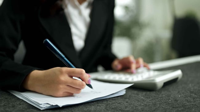 <span id="hs_cos_wrapper_name" class="hs_cos_wrapper hs_cos_wrapper_meta_field hs_cos_wrapper_type_text" style="" data-hs-cos-general-type="meta_field" data-hs-cos-type="text" >Cálculo de créditos por IDPC</span>