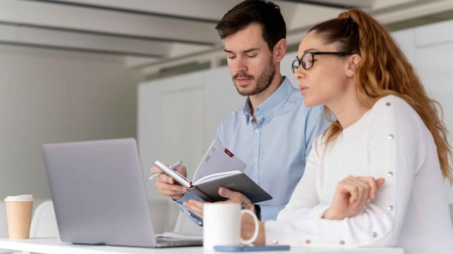 <span id="hs_cos_wrapper_name" class="hs_cos_wrapper hs_cos_wrapper_meta_field hs_cos_wrapper_type_text" style="" data-hs-cos-general-type="meta_field" data-hs-cos-type="text" >Cartas de amonestación: todo lo que debes saber</span>