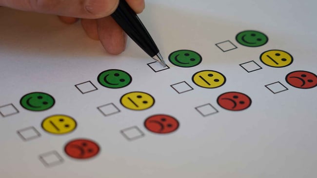 <span id="hs_cos_wrapper_name" class="hs_cos_wrapper hs_cos_wrapper_meta_field hs_cos_wrapper_type_text" style="" data-hs-cos-general-type="meta_field" data-hs-cos-type="text" >Evaluación de desempeño laboral: Guía completa</span>