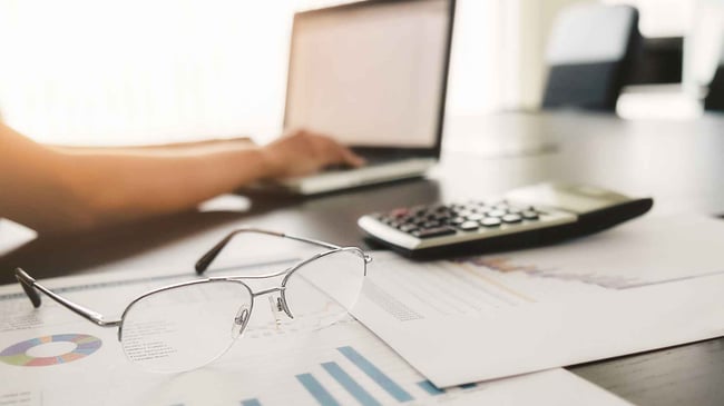 <span id="hs_cos_wrapper_name" class="hs_cos_wrapper hs_cos_wrapper_meta_field hs_cos_wrapper_type_text" style="" data-hs-cos-general-type="meta_field" data-hs-cos-type="text" >Régimen especial de IVA: cómo afecta a vendedores y prestadores de servicios en Mercado Libre</span>