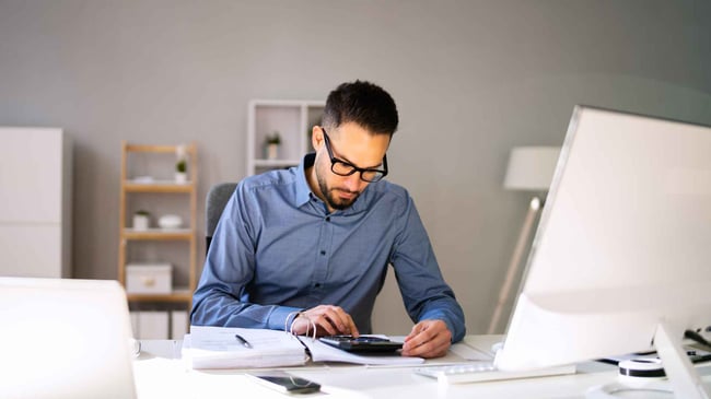 <span id="hs_cos_wrapper_name" class="hs_cos_wrapper hs_cos_wrapper_meta_field hs_cos_wrapper_type_text" style="" data-hs-cos-general-type="meta_field" data-hs-cos-type="text" >Reloj control digital: Guía completa de control de asistencia</span>